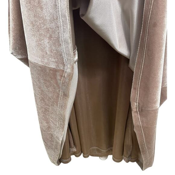 Revelry Velvet Gown Wedding Guest Bridesmaid Button Back Elegant Taupe Size 8 - Picture 7 of 9